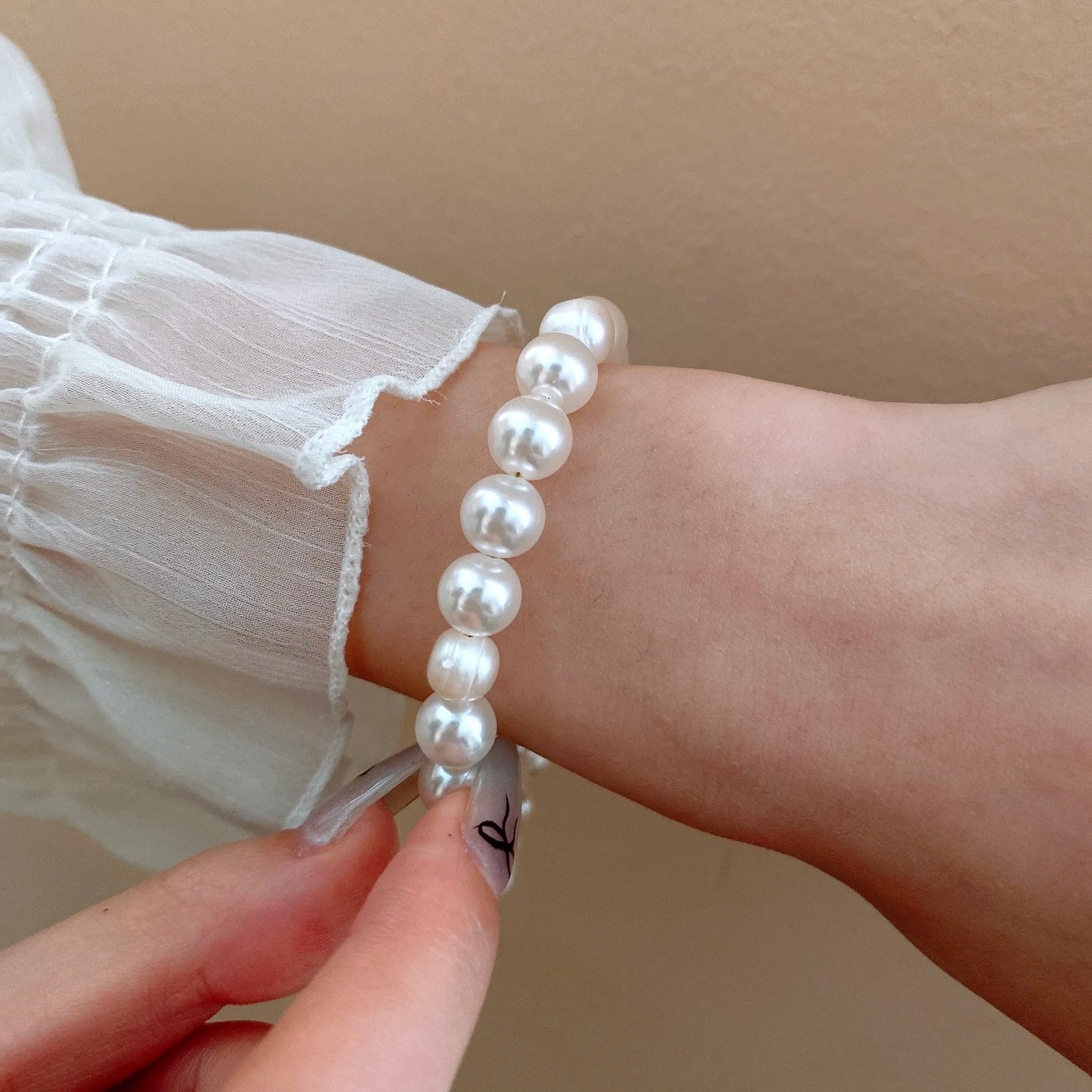 Classic Pearl Bracelet