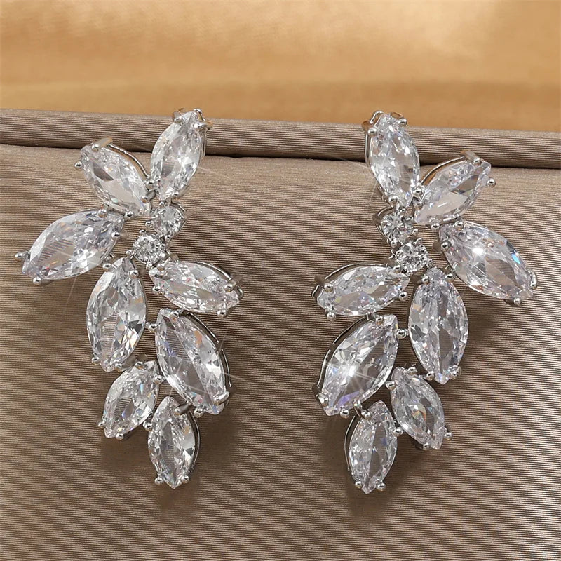 Shiny Crystal Elegant Earrings